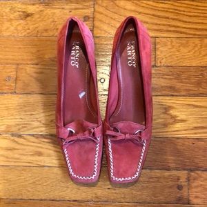 Franco Sarto gently worn salmon suede shoes